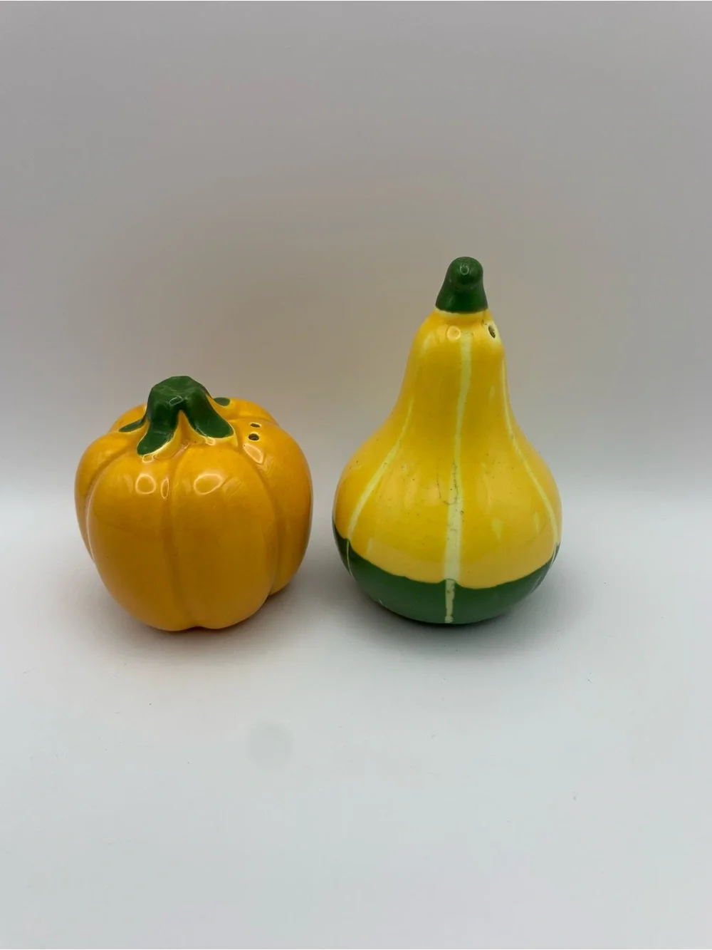 Pumpkin And Gourd Salt & Pepper Shaker Set Avon 1984 Fall Vintage Thanksgiving